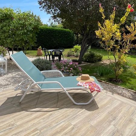 appartement rez de villa proche port et plages de Sanary Extérieur photo